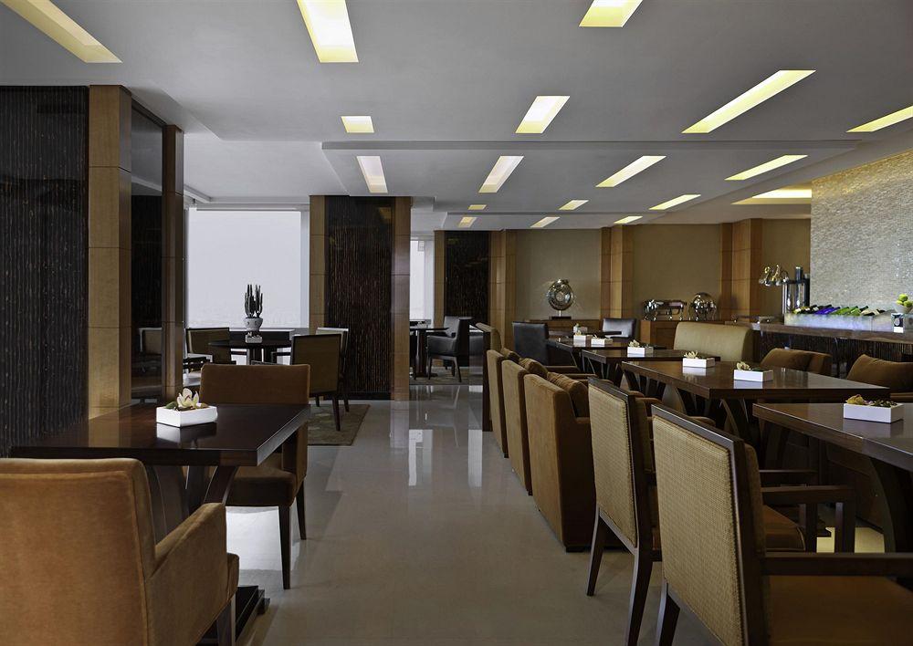 The Westin Nanjing Xuanwu Lake Esterno foto