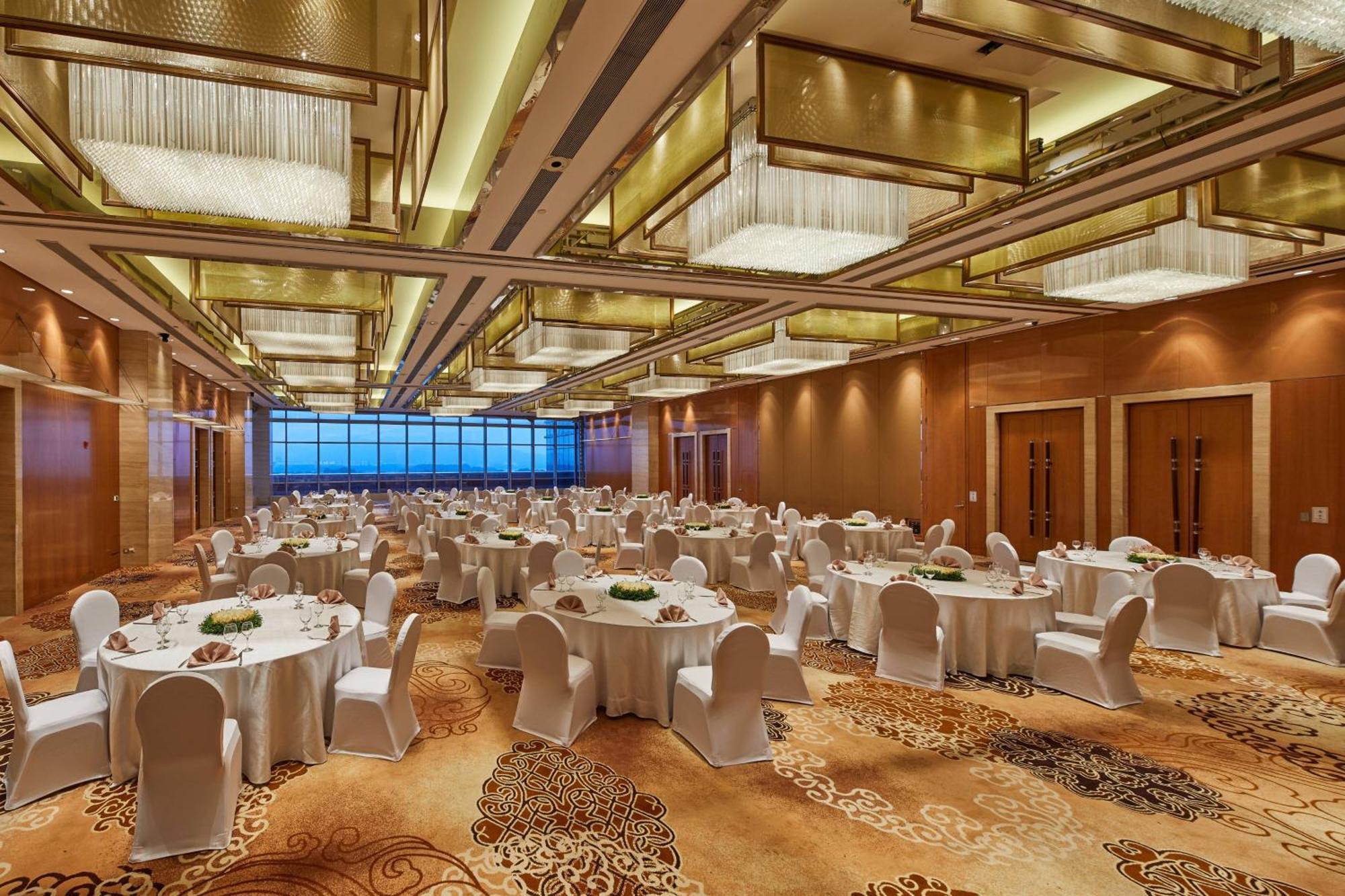 The Westin Nanjing Xuanwu Lake Esterno foto